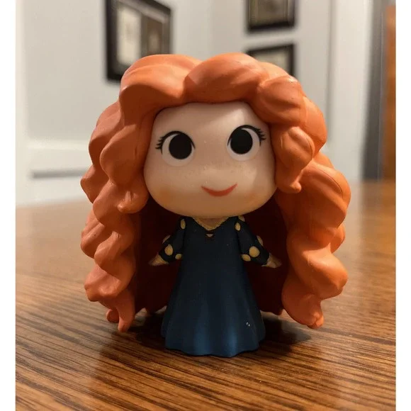 Funko Mystery Mini Disney Princess & Companions Brave MERIDA Vinyl Figure - Picture 1 of 12